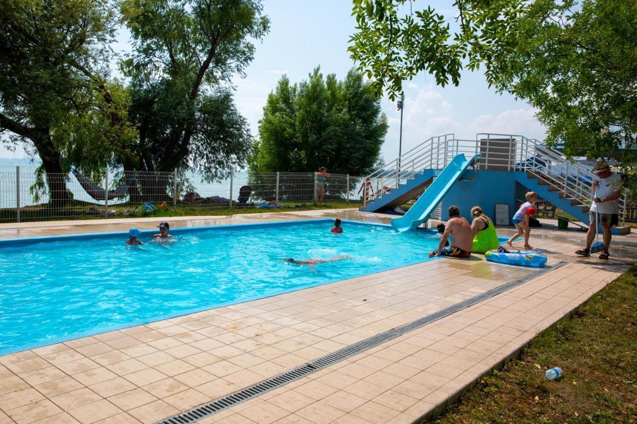 Pelso Camping Alsóörs Exterior foto